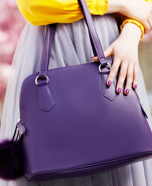 sustainable leather bag